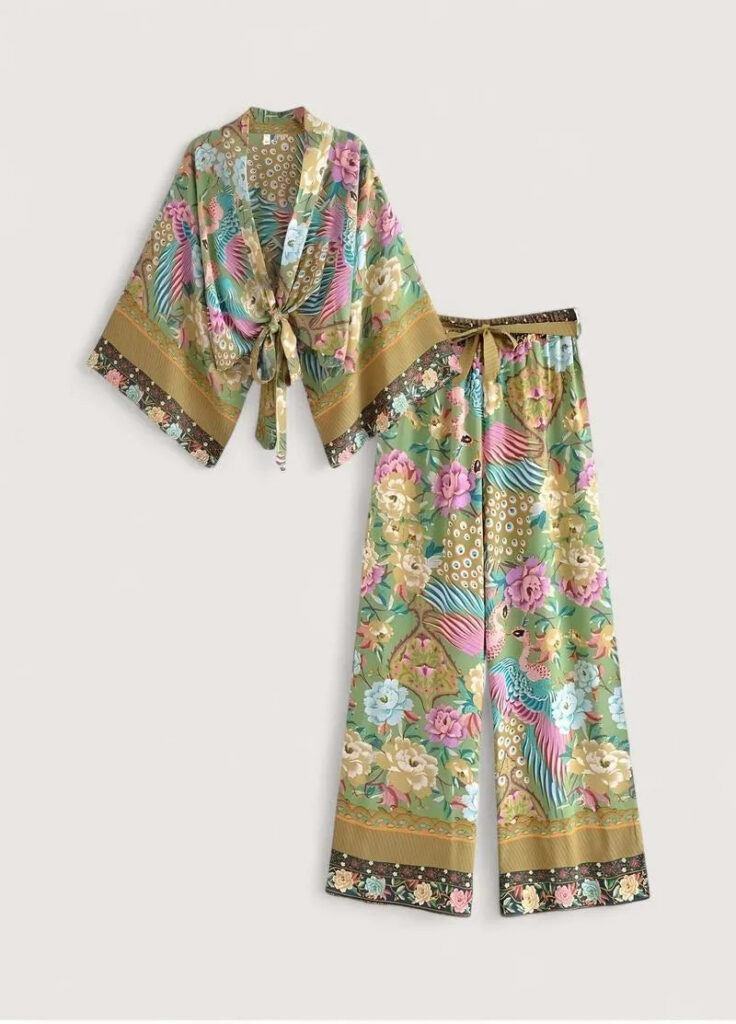Ensemble kimono court bohème paon — Momiji