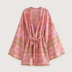 Kimono bohème court fleuri rose — Ayame