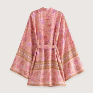 Kimono bohème court fleuri rose — Ayame vue 2