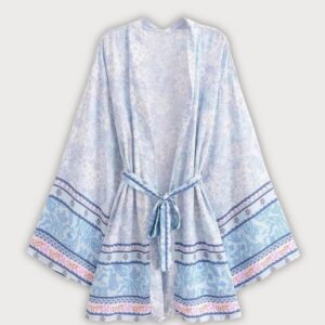 Kimono court — Aokitsu