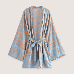 Kimono court fleuri bleu-gris et rosé