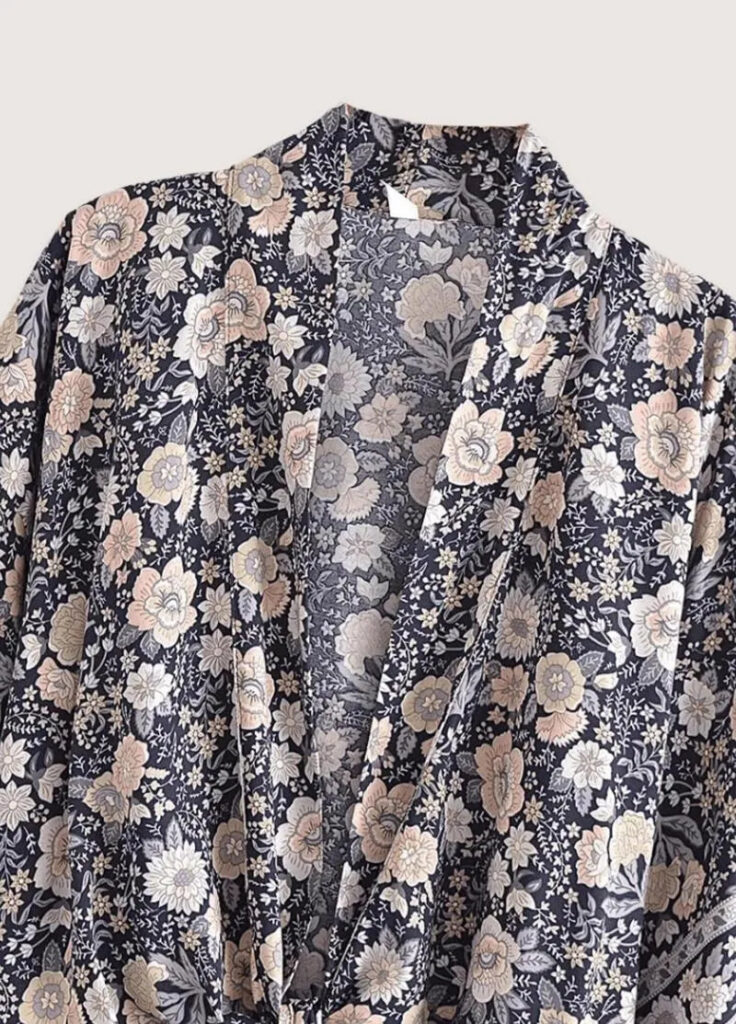 Kimono court fleuri gris et rose — Sango