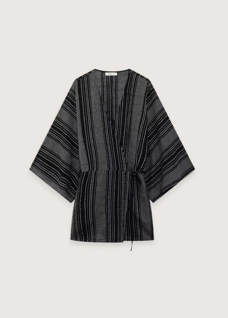 Kimono court japonais noir — Shima