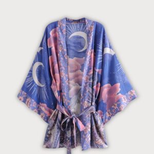 Kimono court — Lunara