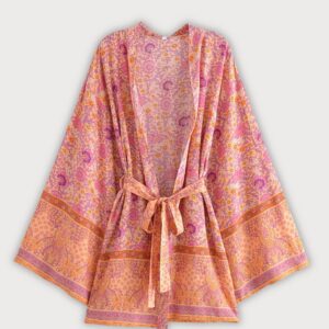 Kimono court — Momiji