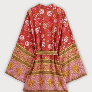 Kimono court rouge — Momoka vue 2