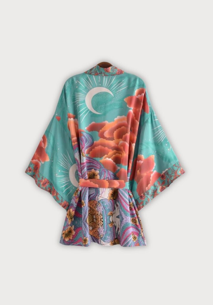 Kimono court — Solaria