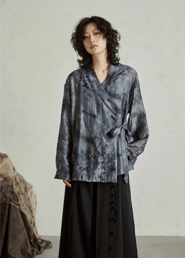 Kimono court — Sumi
