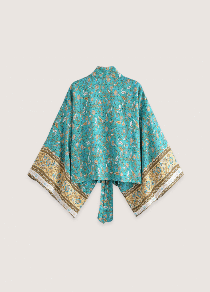 Kimono court — Turquoise Caravan