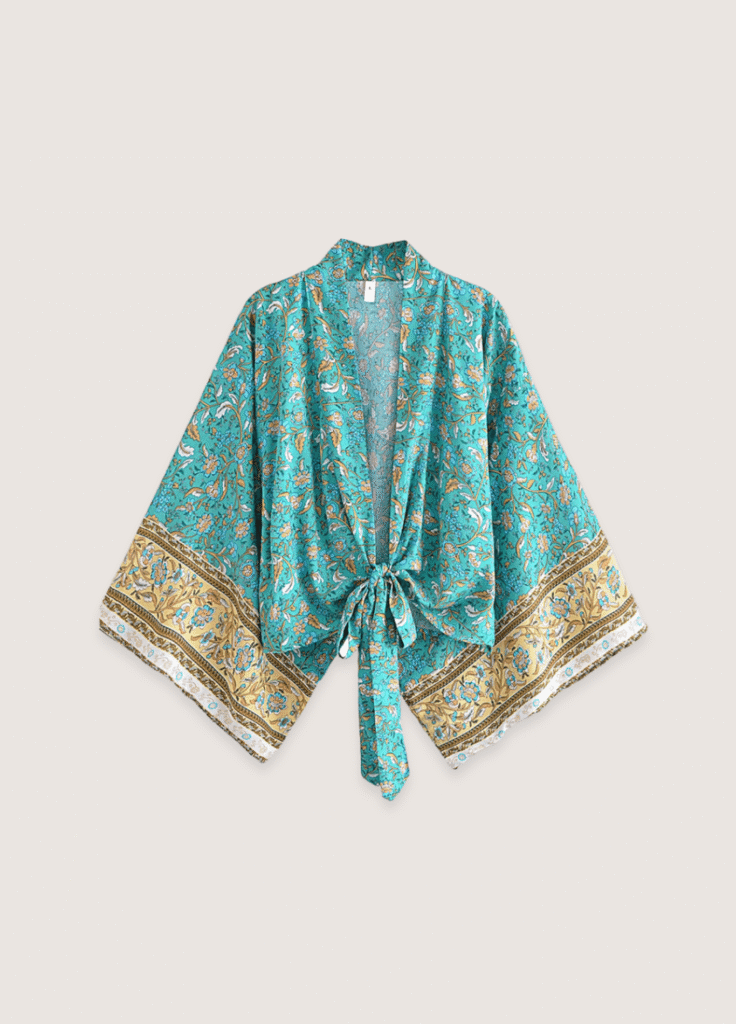 Kimono court — Turquoise Caravan