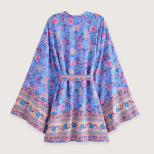 Kimono Court Fleuri Bleu et Rose Femme — Plage et Vacances vue 2