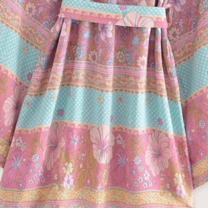 Kimono femme court fleuri rose et bleu — Momo vue 3