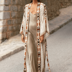 Kimono long beige à motif géométrique tribal