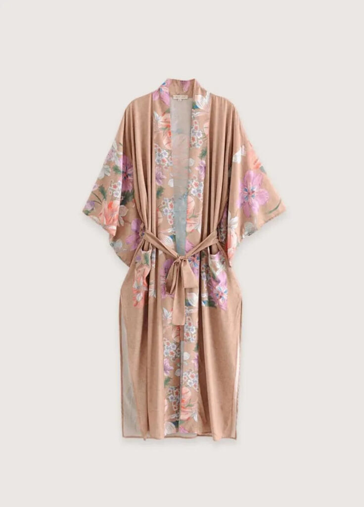 Kimono long beige traditionnel — Dentōteki