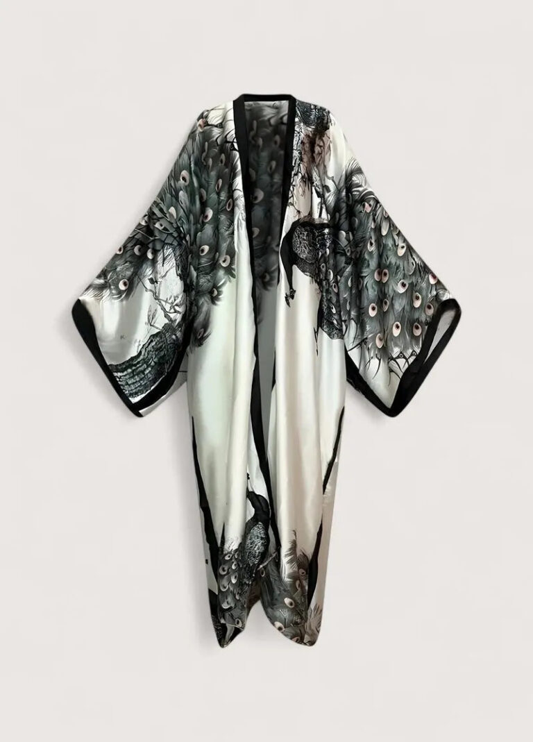 Kimono soie femme : guide complet pour bien choisir en 2026