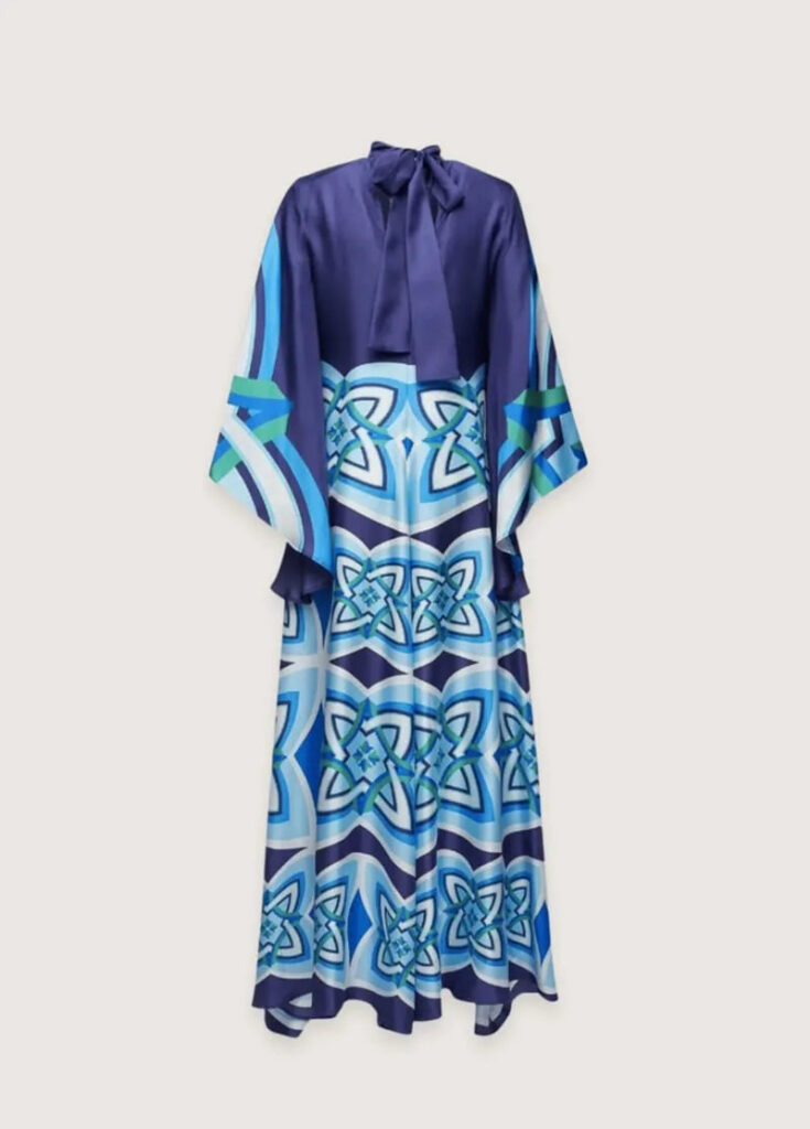 Robe kimono bleue — Sekai