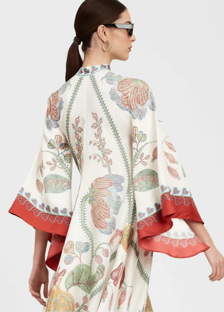 Robe Kimono Longue Fleurie Multicolore Femme — Motifs Floraux Japonais