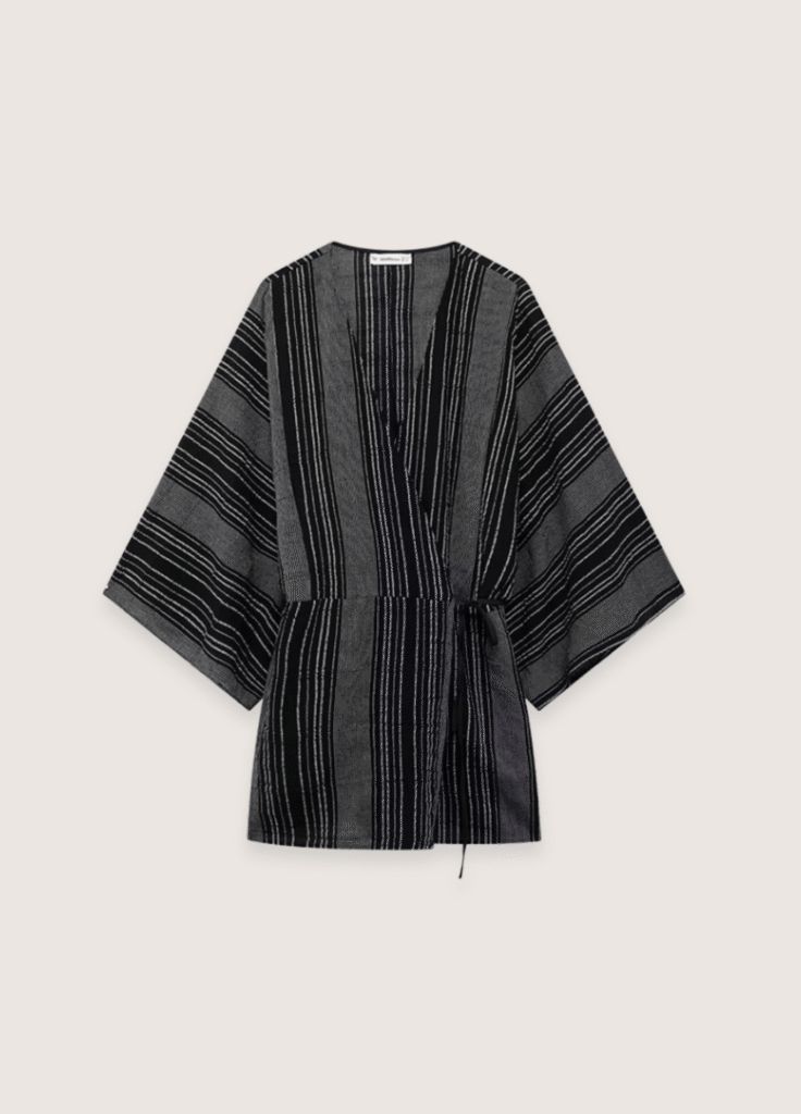 Kimono court — Shima